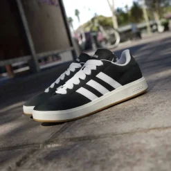adiads Grand Court Base 00s Shoes Mens