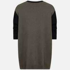 Block Crew Neck Sweater