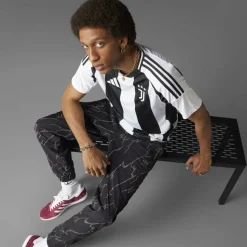 Juventus Home Shirt 2024 2025 Adults