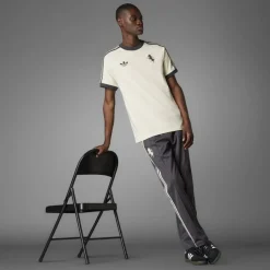 Juventus Originals 3-Stripe T-shirt Adults