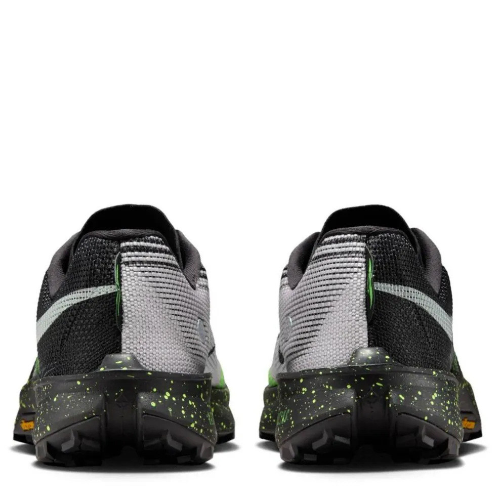 Kiger 10 Trail Running Shoes Mens