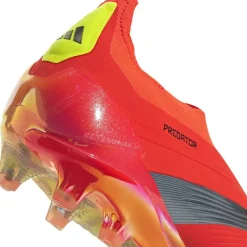 Predator Elite Laceless Firm Ground Football Boots Adults