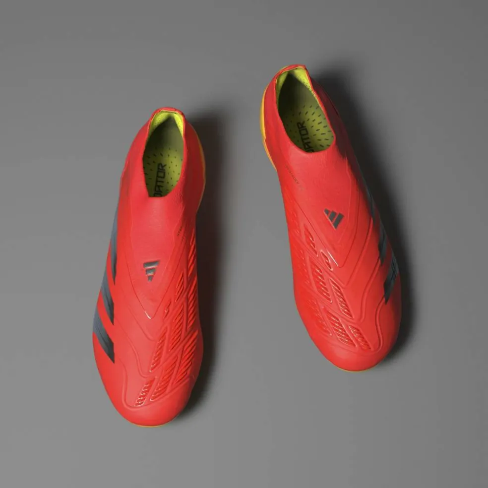 Predator Elite Laceless Firm Ground Football Boots Adults