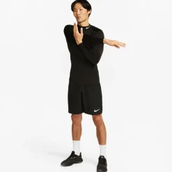 Pro Men's Long-Sleeve Top
