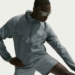 Stride Jacket