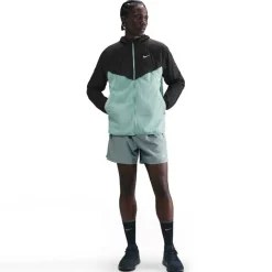 Stride Jacket