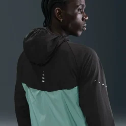 Stride Jacket