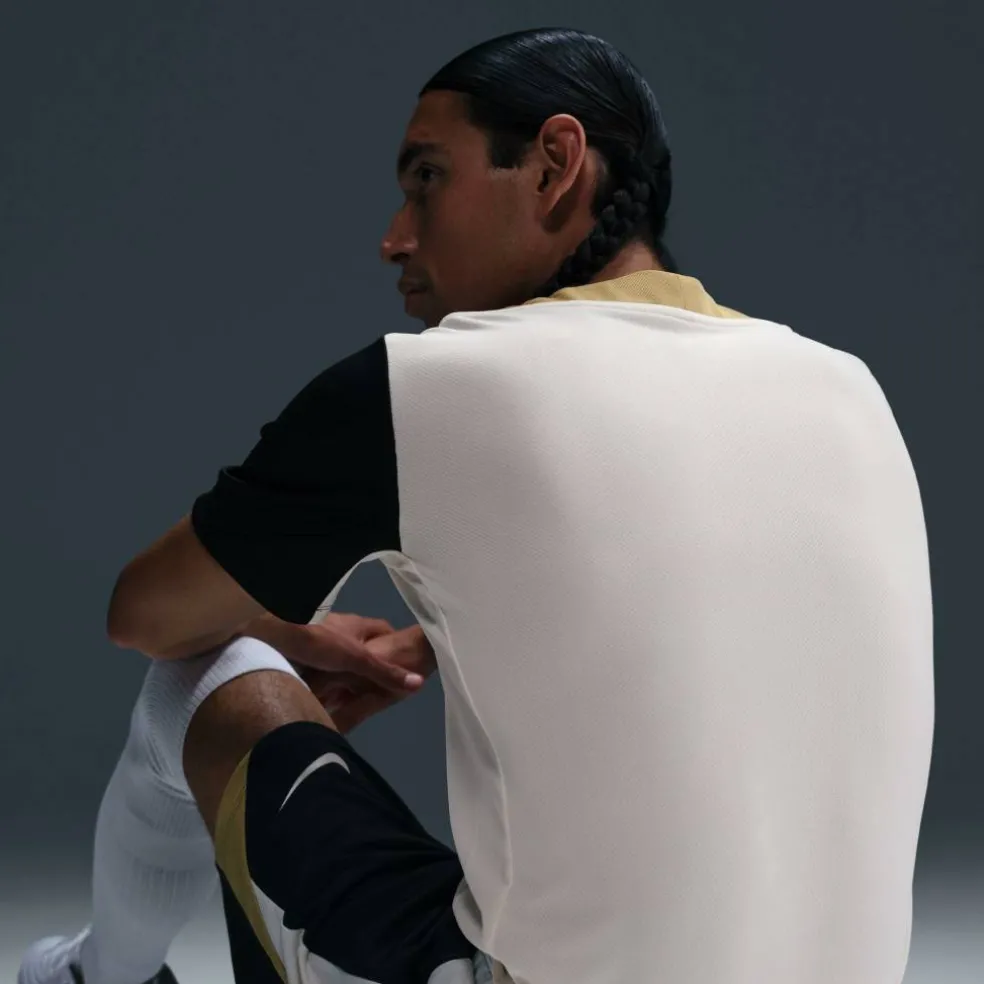 Strike Short-Sleeve Football Top Adults