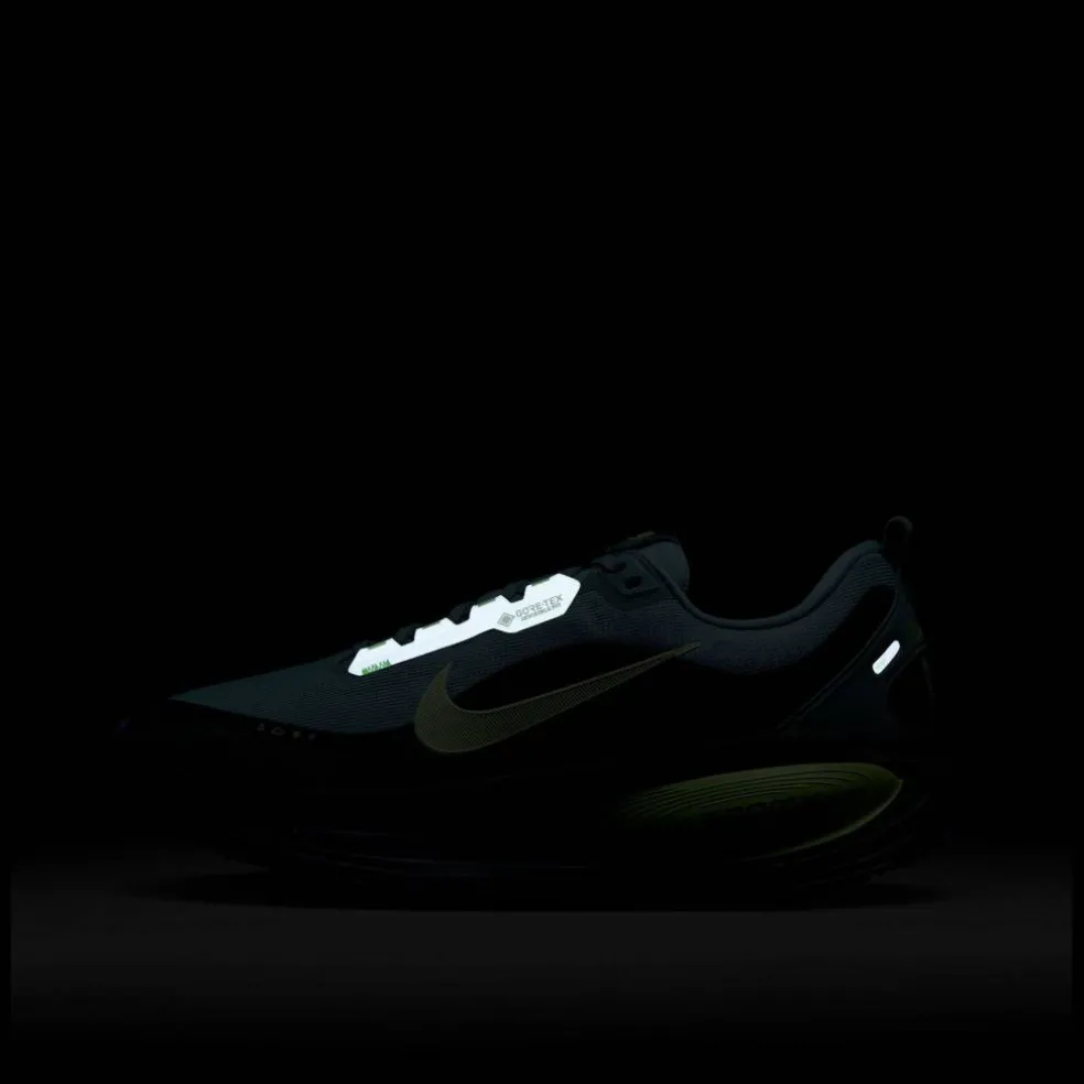 Vomero 18 GORE-TEX Running Shoes Mens