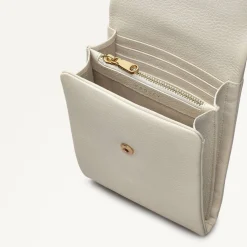 Women's Wallet On Chain